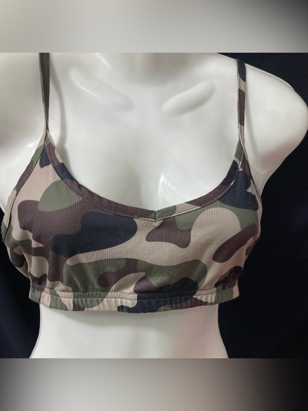 Unbranded Camo crop top small Size